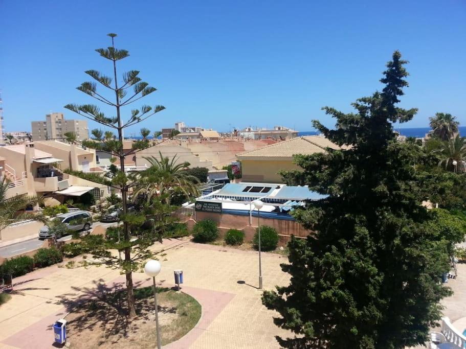 Estudio en Torrevieja a 700 m del mar Exterior foto