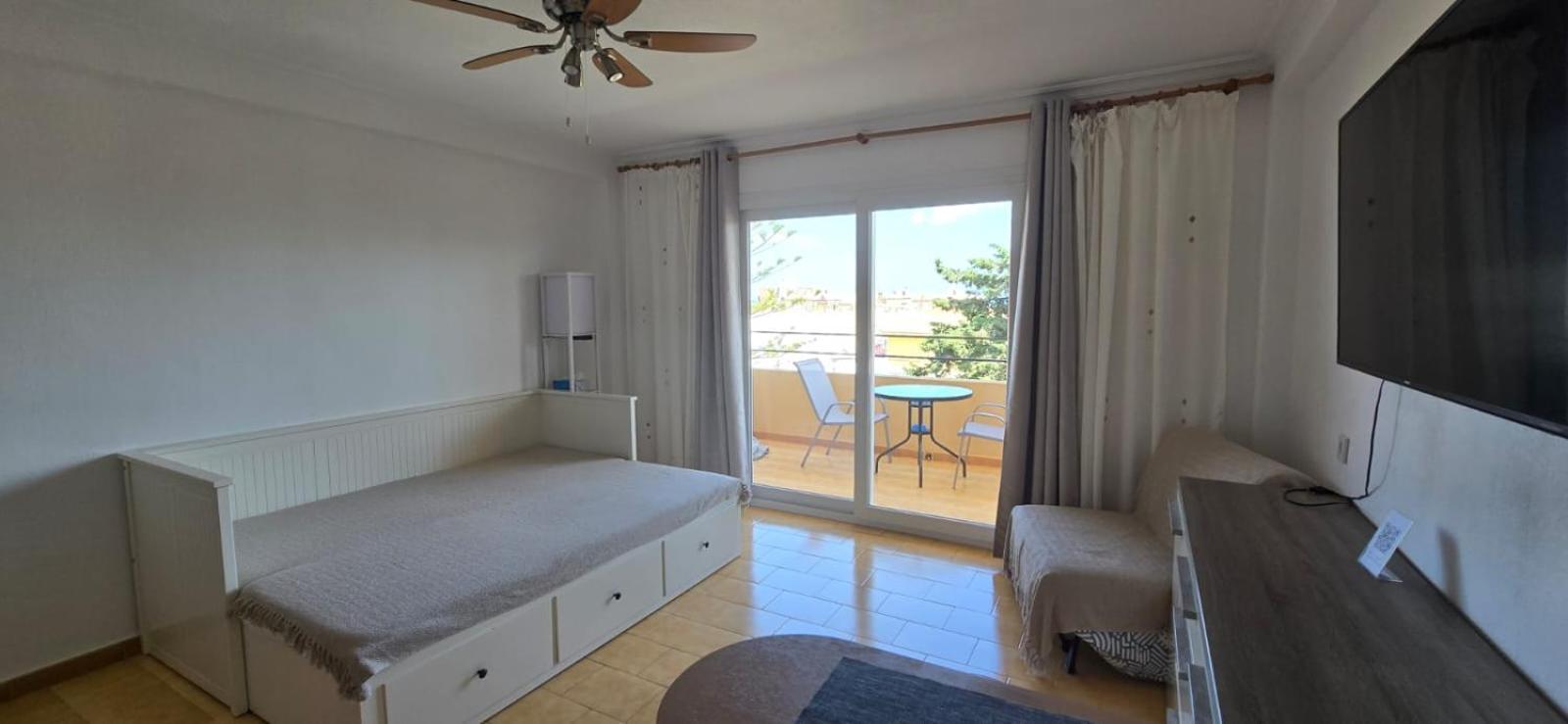 Estudio en Torrevieja a 700 m del mar Exterior foto